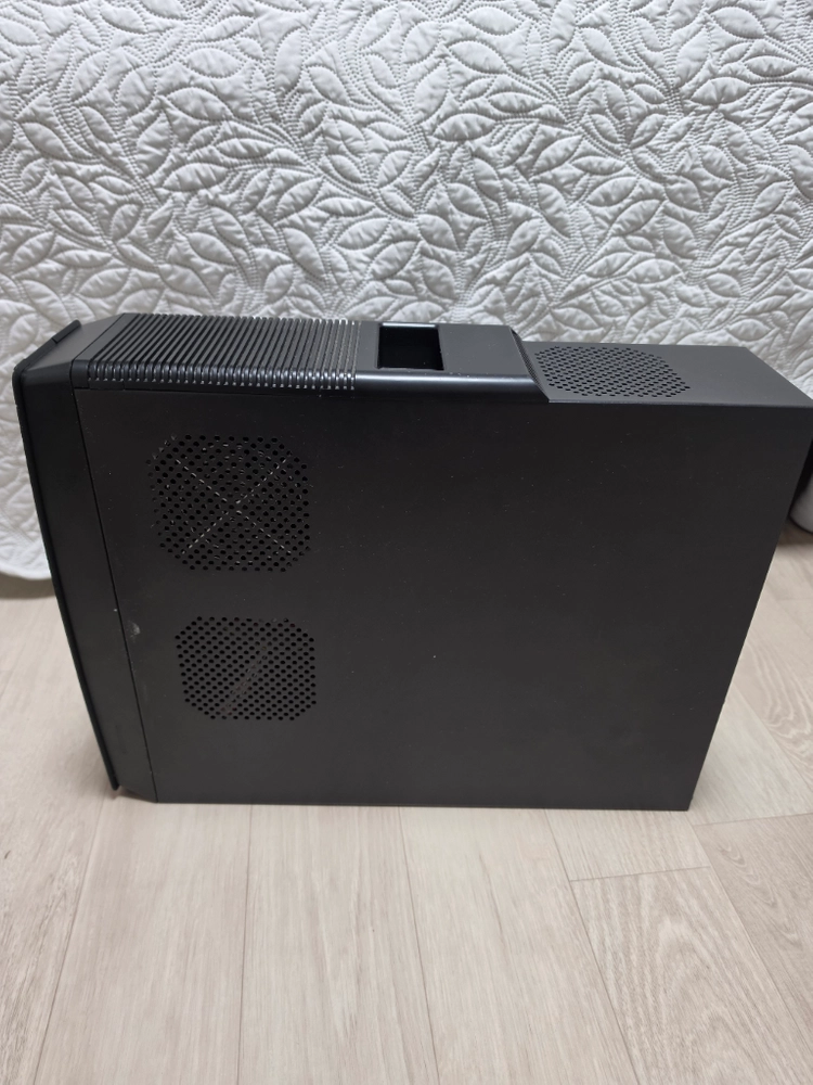 PC 데스크탑 컴퓨터 본체 팝니다. 이미지