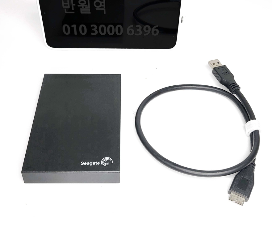 Seagate 외장하드 500GB 이미지