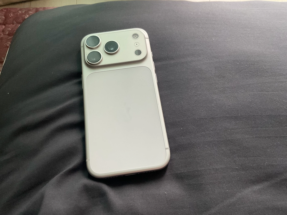 아이폰17프로 256GB 실버 이미지