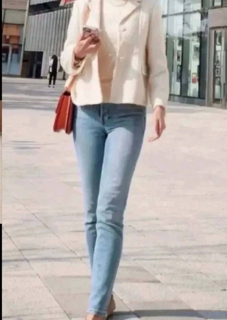 마크제이콥스화이트자켓 이미지