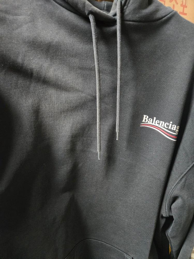 발렌시아가 웨이브로고 후드 이미지