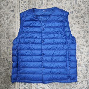 유니클로 경량 패딩 조끼 블루 XL 이미지