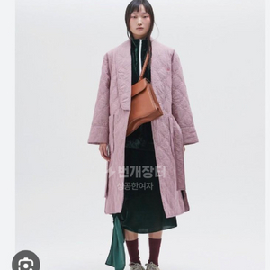 푸쉬버튼 점퍼 이미지