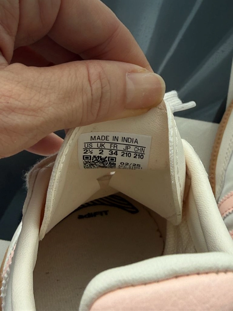 아디다스 오리지널 키즈 삼바 2만원 팝니다 이미지