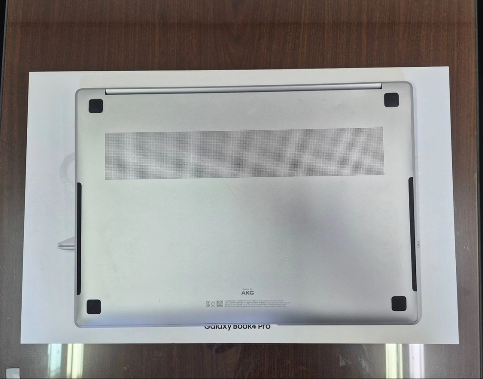 풀박스)삼성 노트북 갤럭시북4 프로 NT960XGQ 16인치, 울트라5, 16G, 256G 이미지