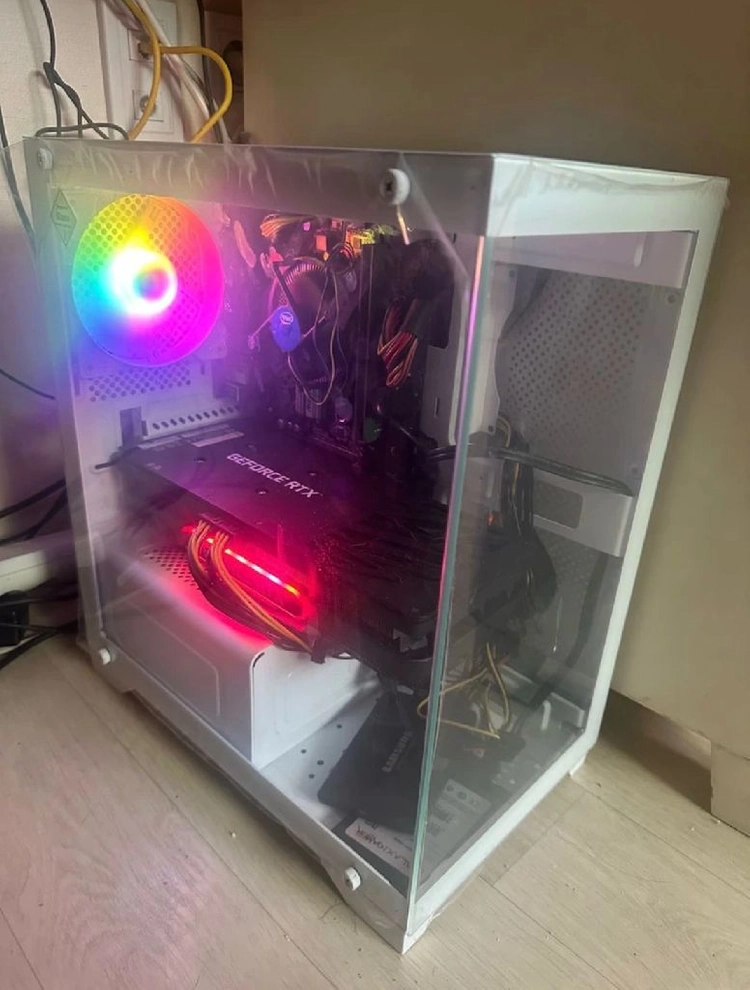 rtx 3060 12gb 게이밍컴퓨터 팝니다 이미지