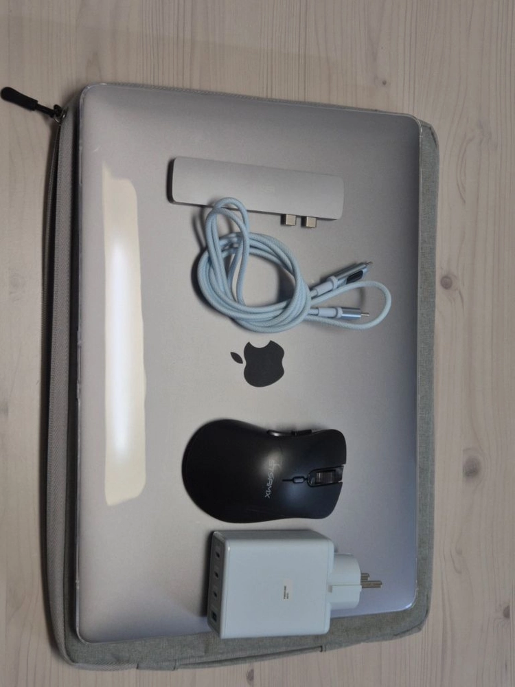 맥북프로 15인치 프로 레티나 a1707, 구성품 포함 - 안심되는 중고거래
