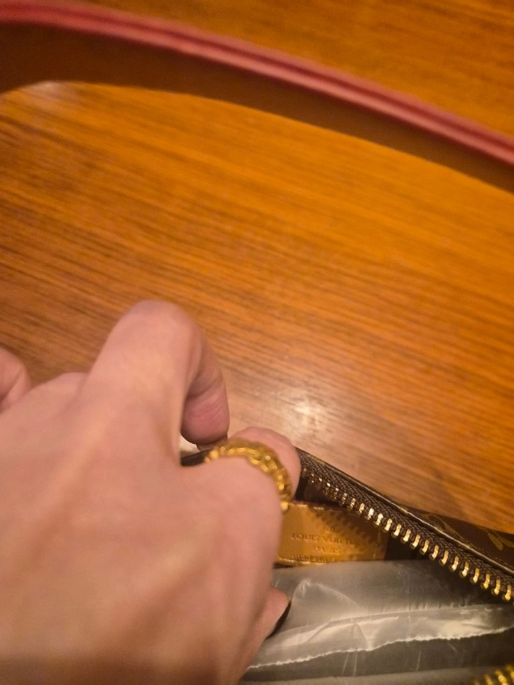 루이비통 포쉐트 힐스 이미지