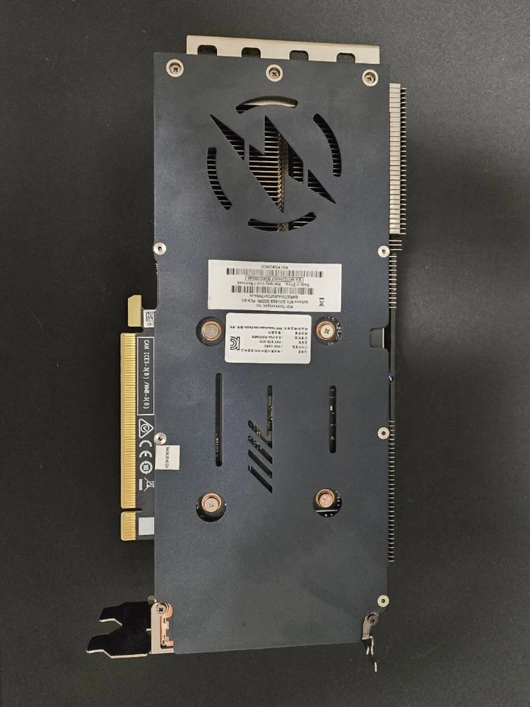 PNY RTX 3070 그래픽카드 이미지