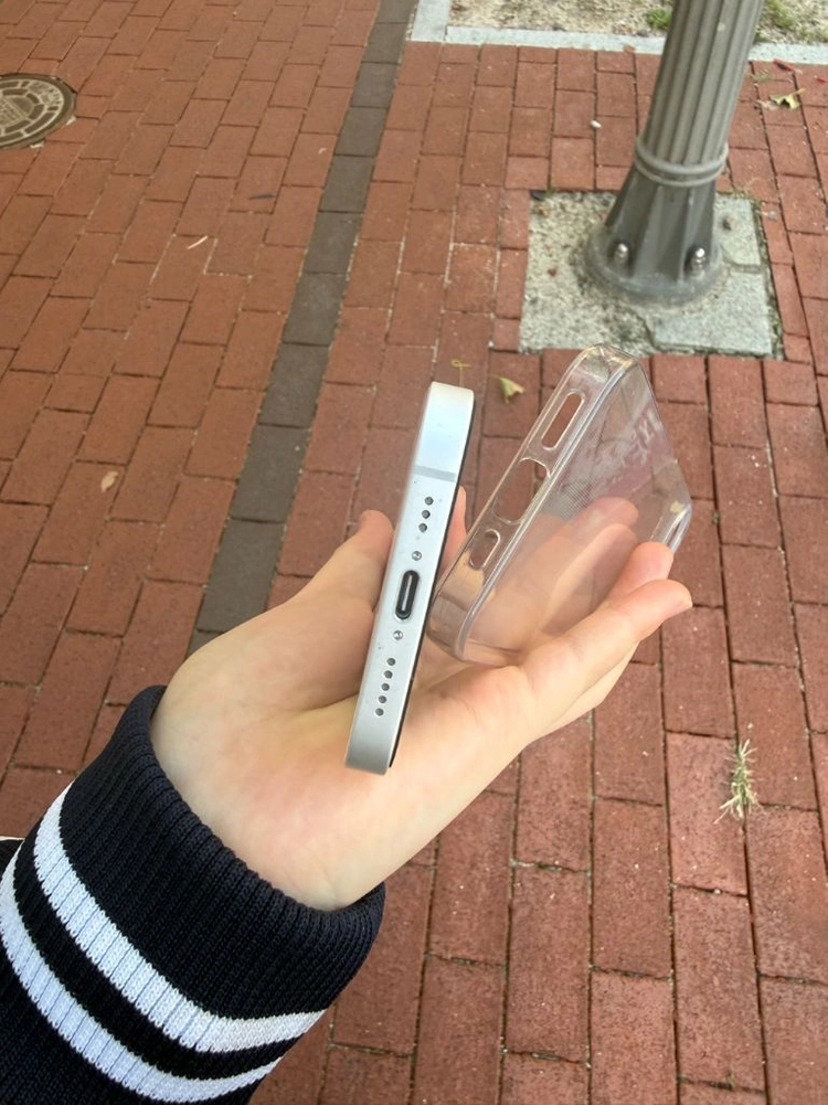아이폰16e 이미지