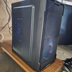 10400F 1660TI 16GB 게이밍 컴퓨터 이미지