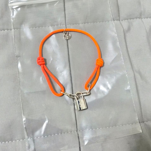 루이비통 락킷팔찌 새상품급 이미지