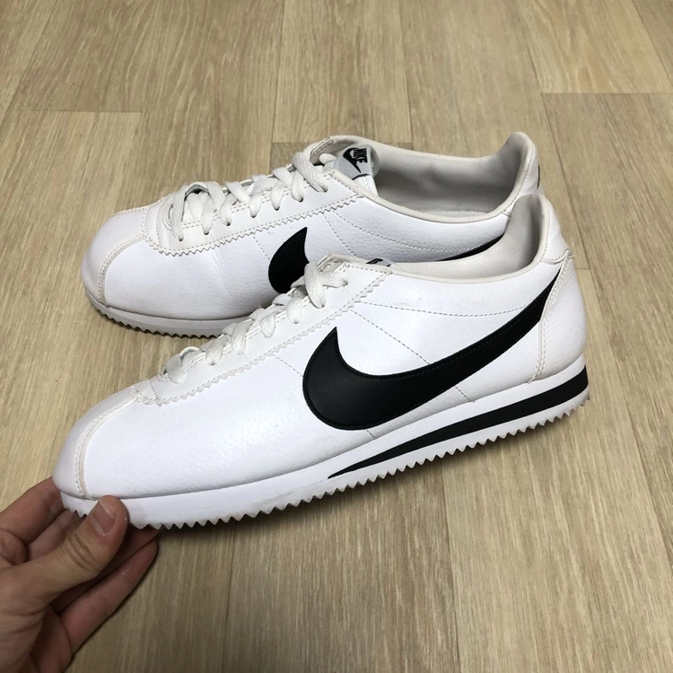 (275) 나이키 NIKE 클래식 코르테즈 레더 화이트 블랙 코르테즈 이미지