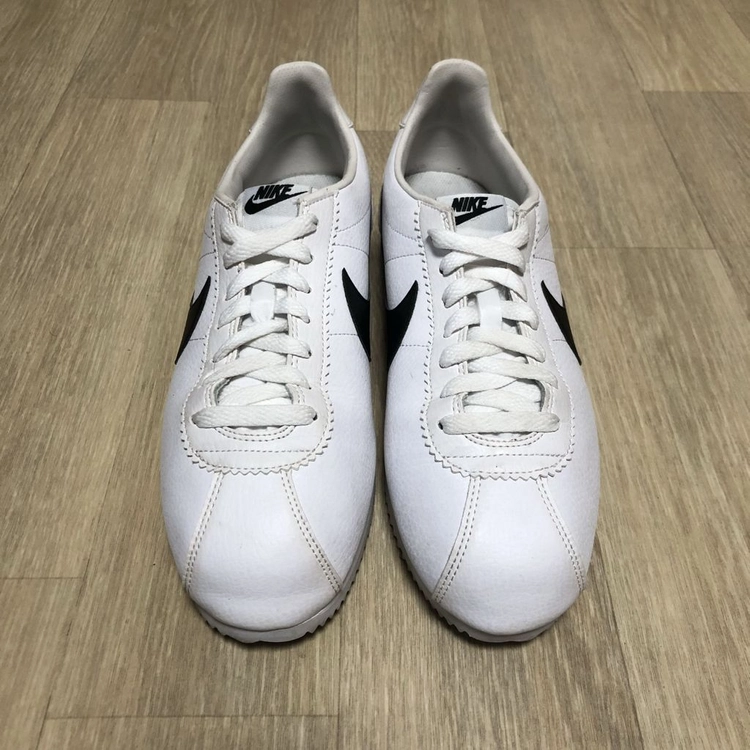 (275) 나이키 NIKE 클래식 코르테즈 레더 화이트 블랙 코르테즈 이미지
