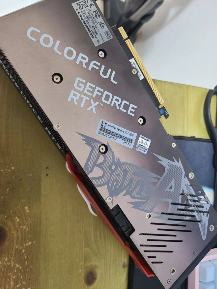 컬러풀 RTX3070 8GB 그래픽 카드 팝니다. 이미지