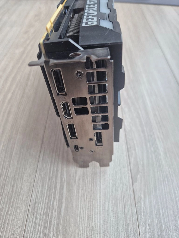 갤럭시 RTX 2080Ti SG 11기가 그래픽카드 이미지