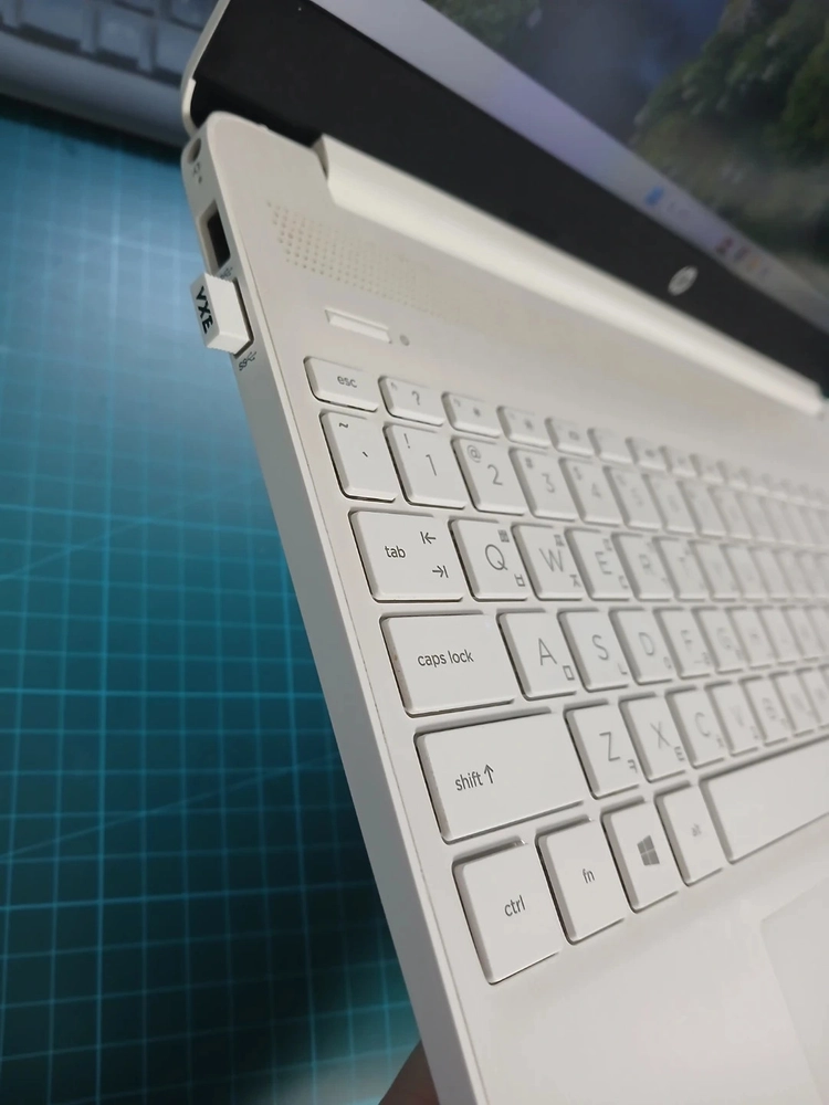 HP13/베터리교체완료 hp15s 15s-eq0xxx 노트북 판매합니다. 이미지