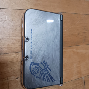 닌텐도 3ds 뉴큰다수 몬스터헌터 에디션 이미지