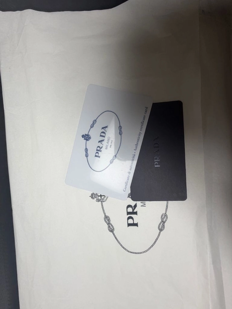 (정품) 풀박스 상태 좋음 프라다 사피아노 클러치 블랙 쿨거시 네고 좀 해드려요 이미지