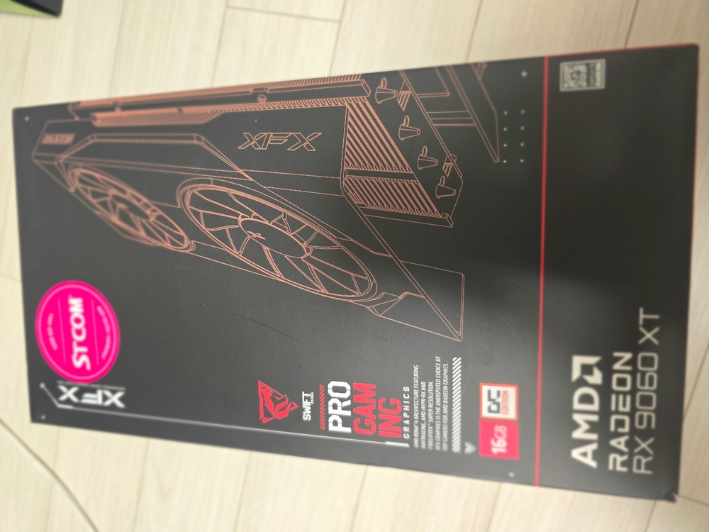 XFX RX 9060 XT 16GB SWIFT 그래픽카드 이미지