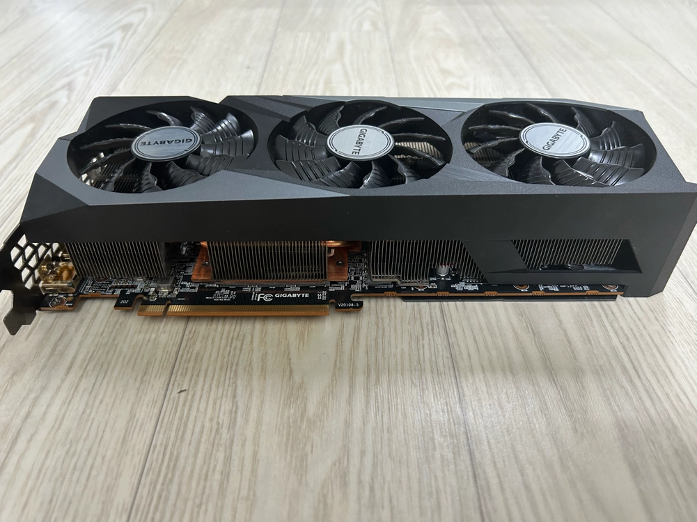 라데온 RX 6800 XT 기가바이트 gpu 그래픽카드 6800xt 이미지