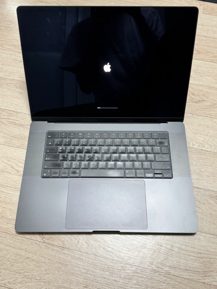 맥북프로 m3pro 36gb ram 16인치 풀칩 이미지