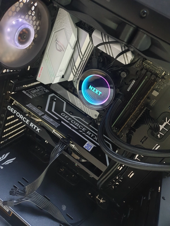 5800X3D 4060 데스크톱 PC - 안심되는 중고거래