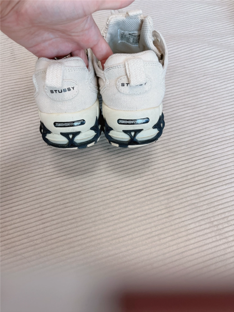 나이키 스투시 에어줌 240mm 이미지