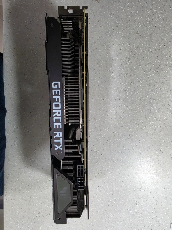 ASUS TUF Gaming RTX 3080 10GB 그래픽카드 이미지