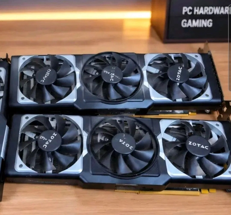 RTX2070SUPER ( RTX3060 보다 성능좋음) 그래픽카드 팝니다 - 안심되는 중고거래