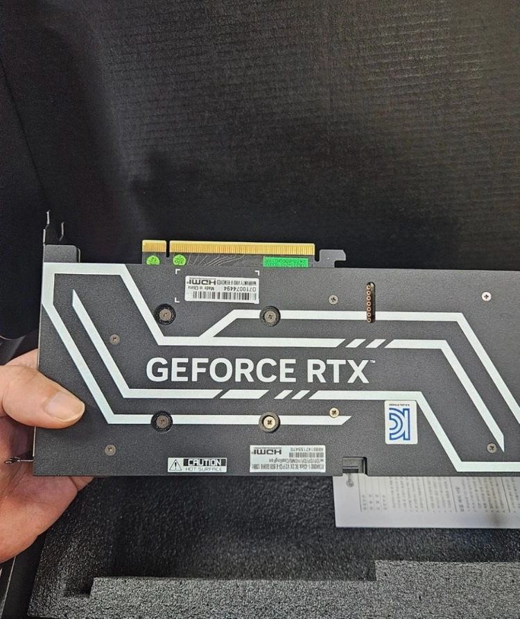 갤럭시 RTX 4060 8GB그래픽카드 이미지