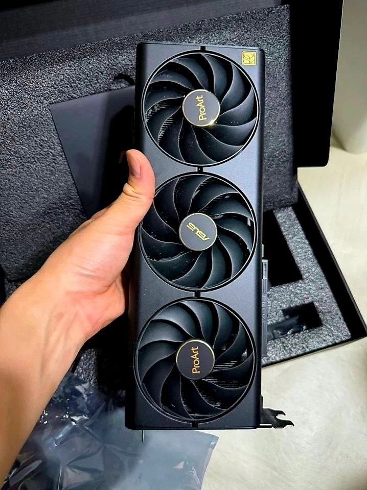 ASUS 4070TI proart - 안심되는 중고거래