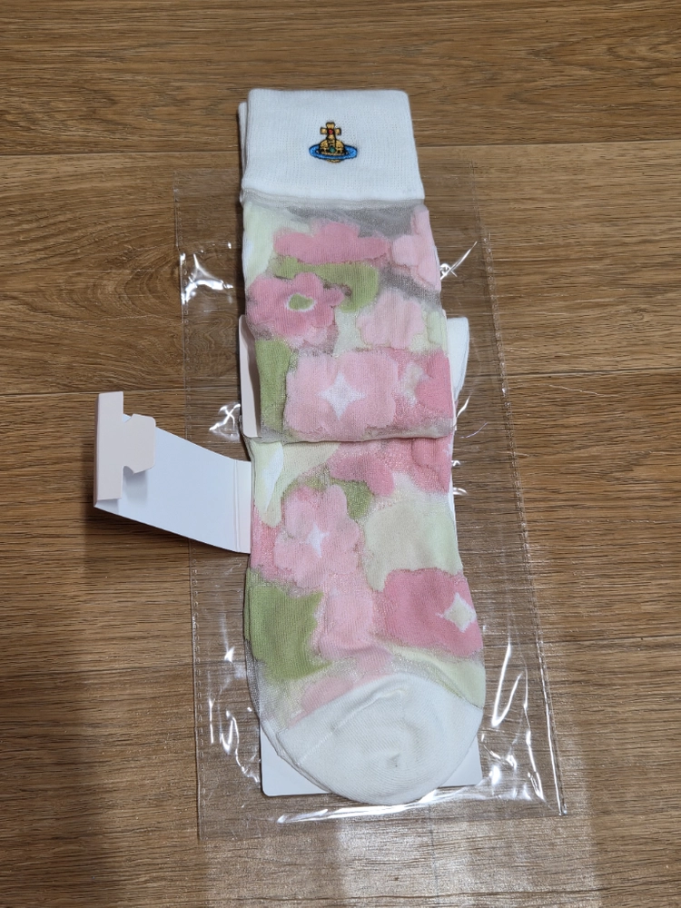 (새상품) 비비 우주선 화이트 시스루 양말 이미지