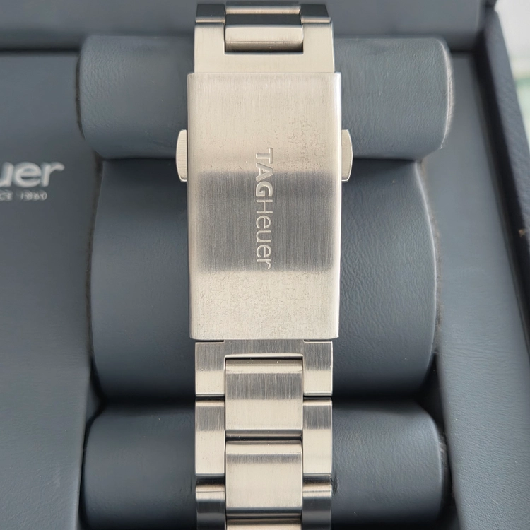 태그호이어 아쿠아레이서 크로노 43mm 검판 CAY2110(공식 오버홀) 이미지