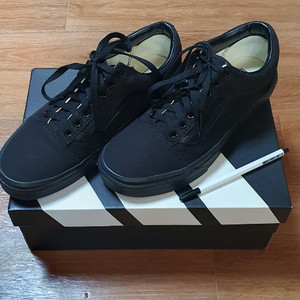 남 여 255) 반스 올드스쿨 운동화 (올검) 남여공용 / Vans 반스 단화, 남여 스니커즈 이미지