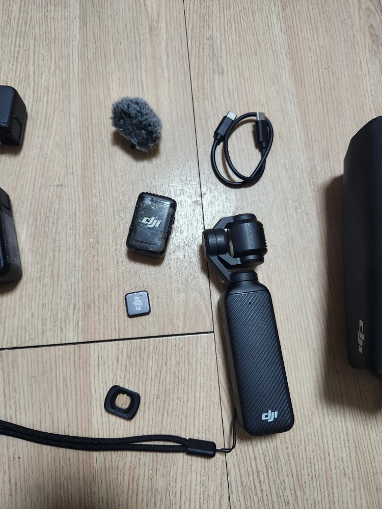dji 오즈모 포켓3 크리에이터콤보 이미지