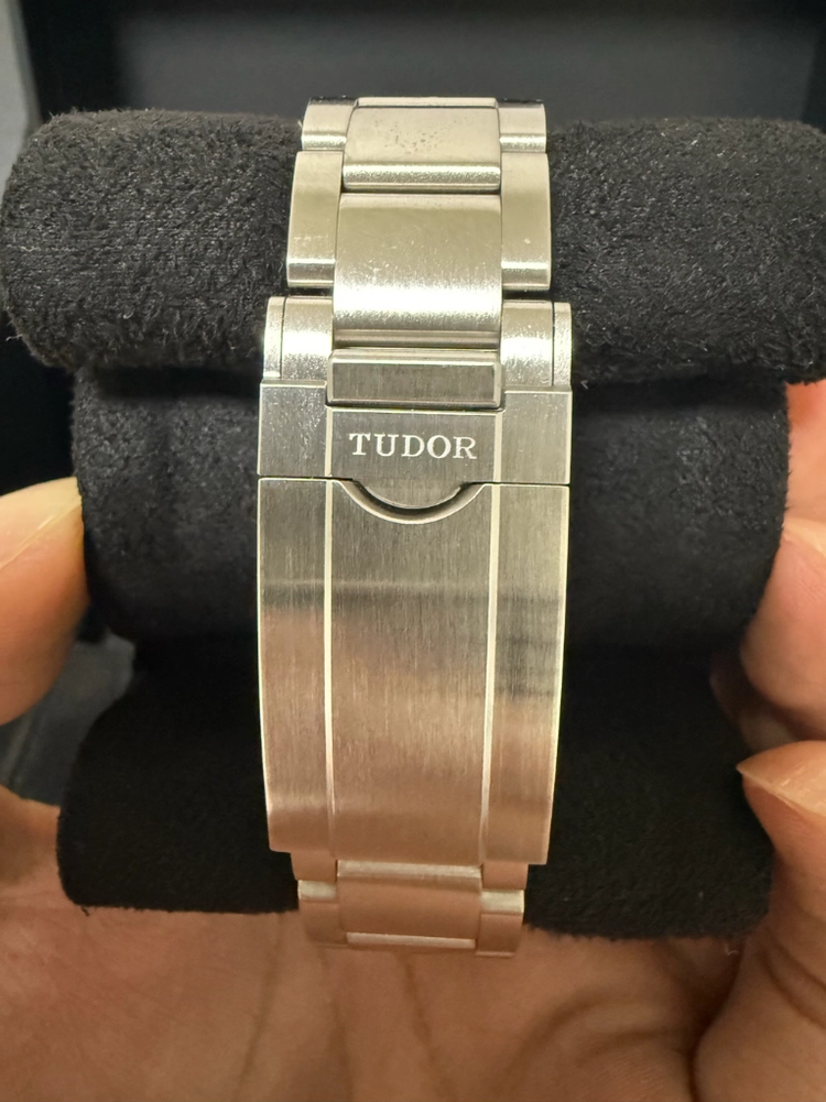 튜더 레인저 39mm 풀박스 판매합니다 이미지