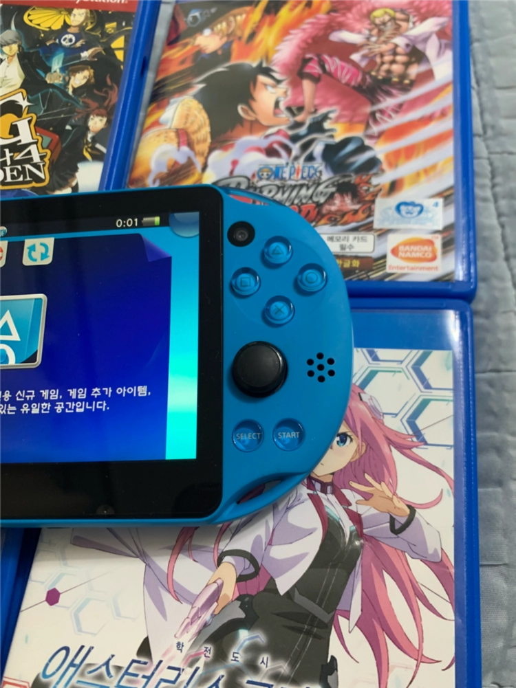 [게임 5개 포함] 소니 PS비타 PSVita 2세대 아쿠아 블루 팝니다. 이미지