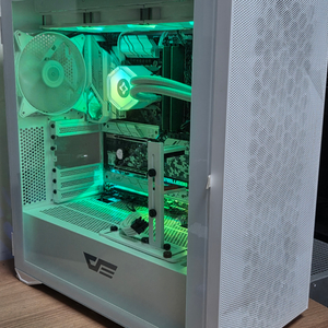 인텔 i9-13900K 고사양 작업용 게이밍 컴퓨터 이미지