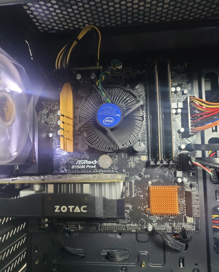 컴퓨터 I5 6600 GTX1050TI RAM16 SSD120 조립컴 데스크탑 이미지