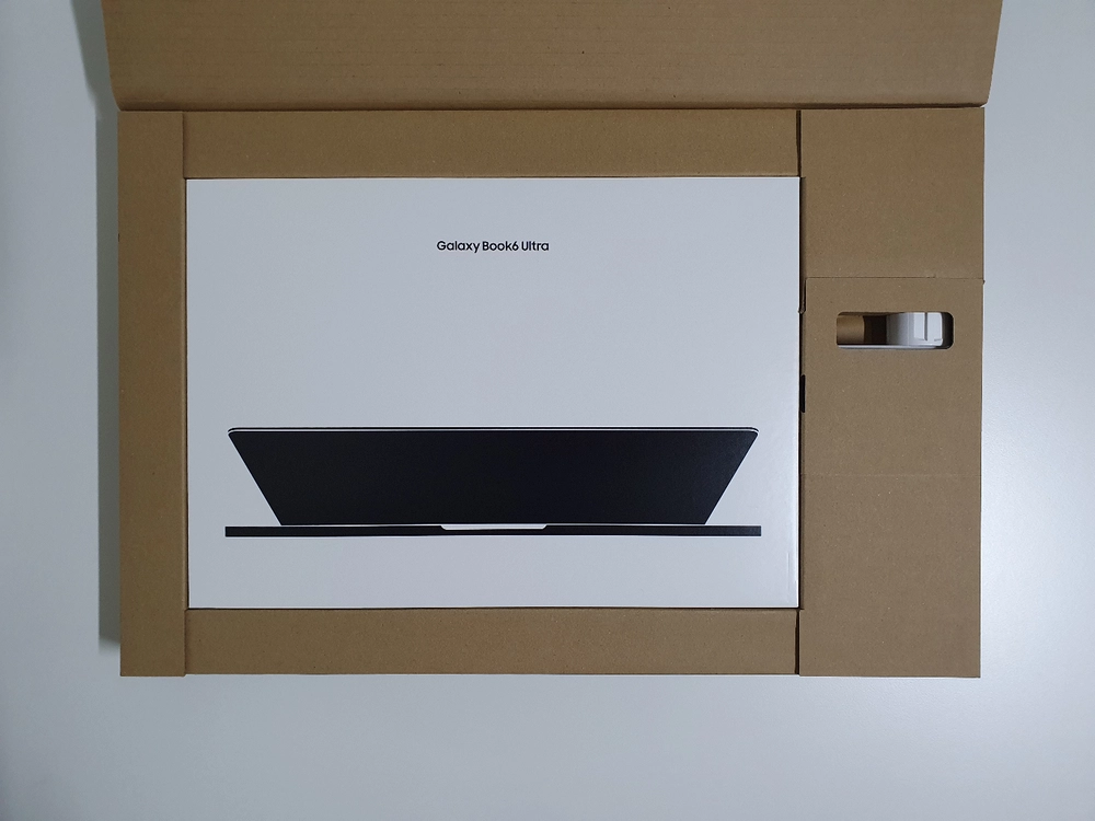 삼성 갤럭시북6 울트라 NT960UJH X72AY (삼성 노트북) 이미지