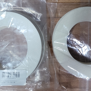 장루물품) 콜로플라스트 Coloplast 장루판 테두리 지지 천 테이프 9804 (134mm) 141매 이미지