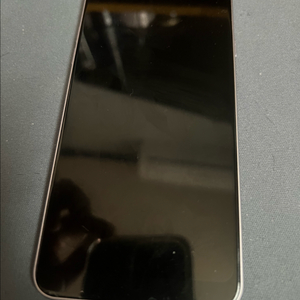 LG Q7 이미지