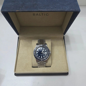 발틱 아쿠아스카프 mk2 39.5mm 민트급 판매합니다 이미지
