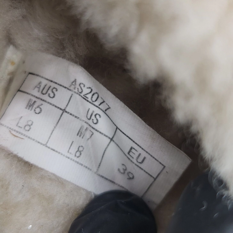 r 어그 플랫폼 뮬 슬리퍼 240 이미지