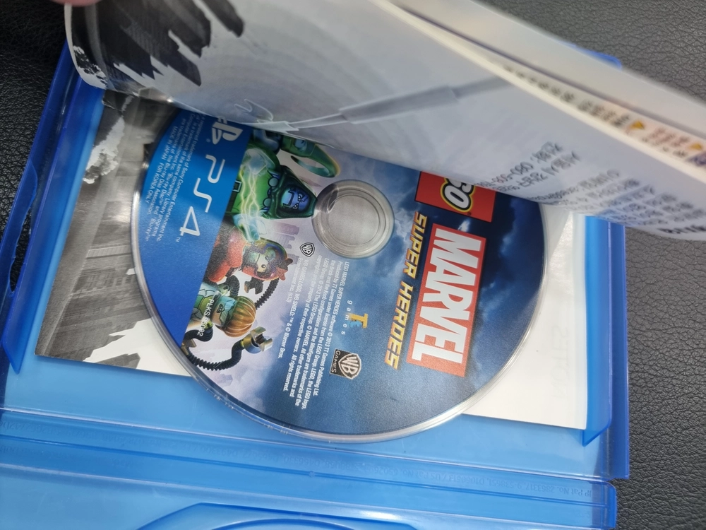 Ps4 cd 레고 마블 슈퍼히어로 5천원 이미지