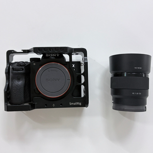 a7m3 카메라 / 스몰리그케이지 / 50mm 1.8 렌즈 이미지
