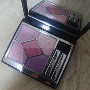 디올 943 아뜰리에모브 한정판 이미지