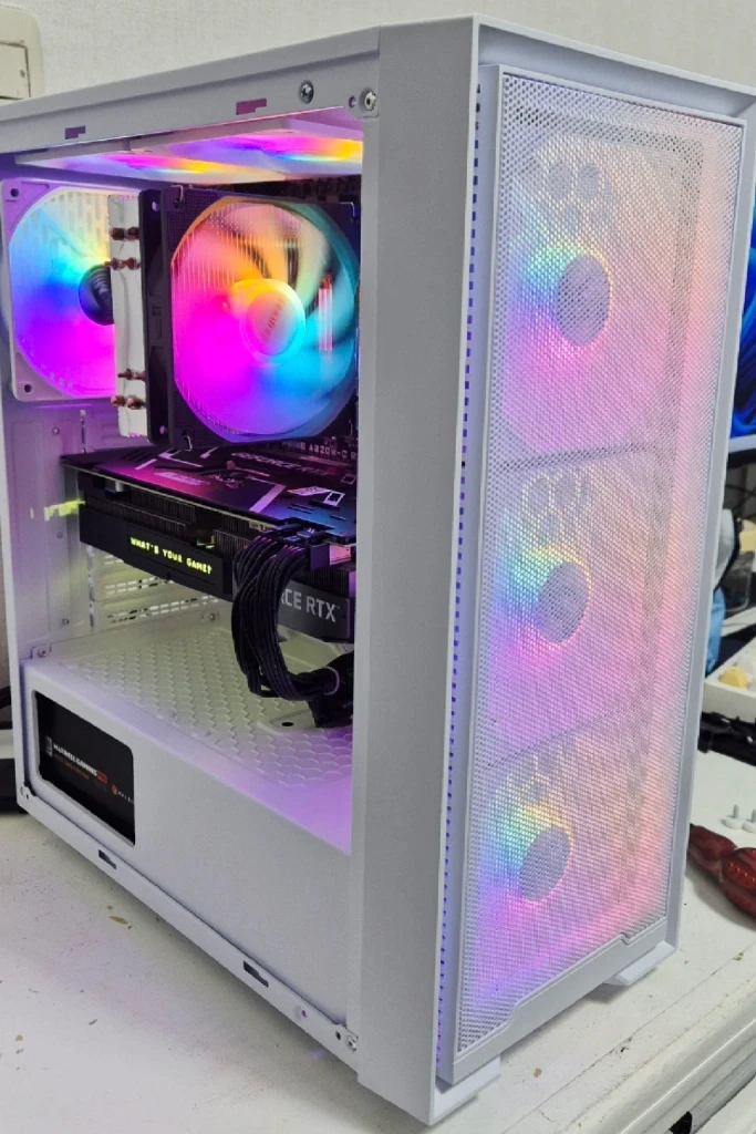 5700x rtx3070 고사양 게이밍 컴퓨터 PC 데스크탑 이미지