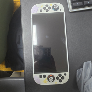 휴대용 게임기 OLED 한정판 이미지